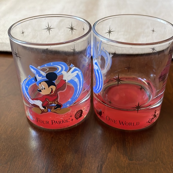 Disney Disneyland Four parks One World Mickey Mouse Fantasia lot of 2 Shot Glass - Picture 6 of 8
